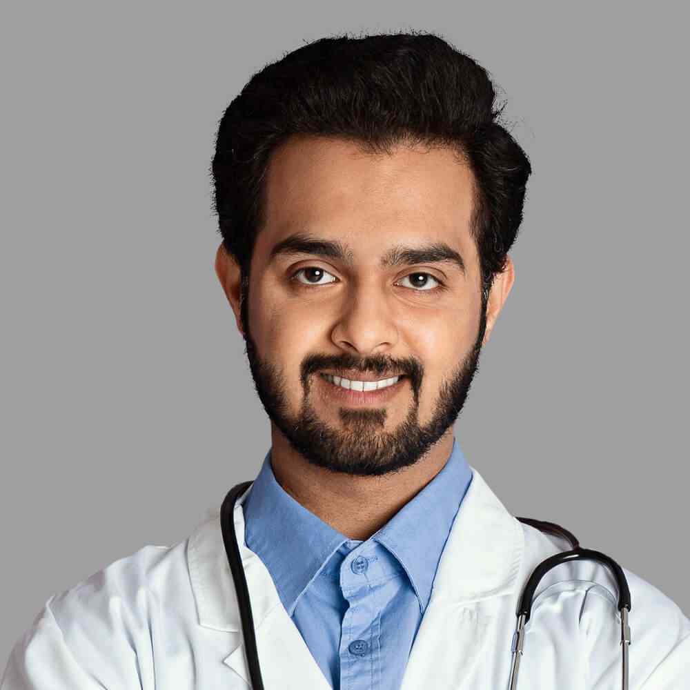 https://tuccymedicallab.com/wp-content/uploads/2021/09/team_06.jpg